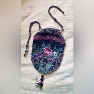Elegant Floral Embroidered Wristlet
